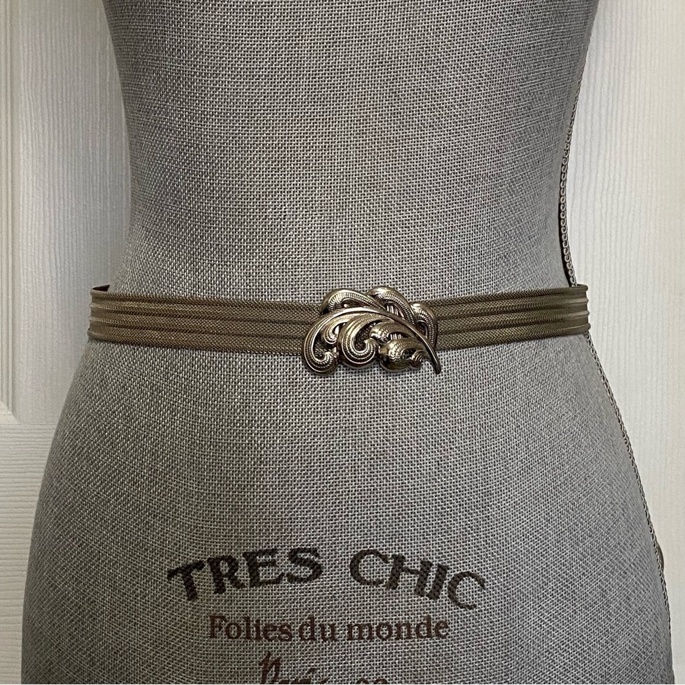Vintage Metal Mesh Chainmail Feather Belt
